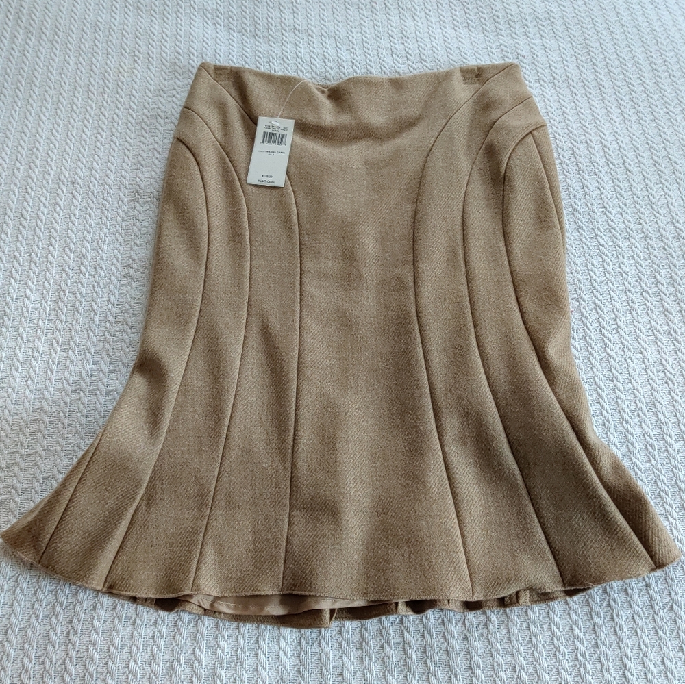 BCBGMAXAZRIA Wool Skirt NWT Size 6